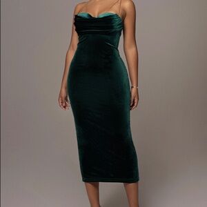 Sexy Green velvet fitted midi dress